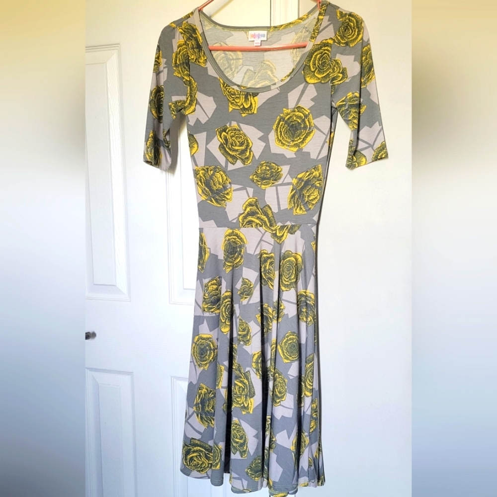 LulaRoe midi dress
